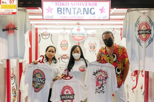 Koleksi Kaus Eksklusif Bintang dok Bintang