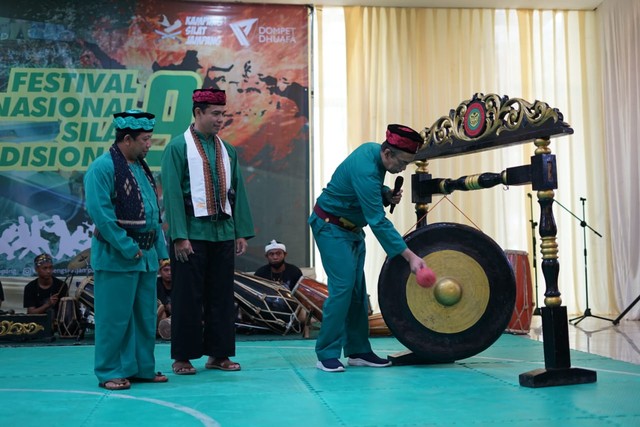 Nasyith Majidi membuka Festival Nasional Silat Tradisional yang ke 9 di Kampung Silat Jampang pada Sabtu (20/11) Dok. Dompet Dhuafa.