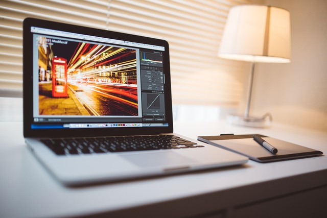 Ilustrasi gambar dengan format JPEG. Sumber: Pixabay