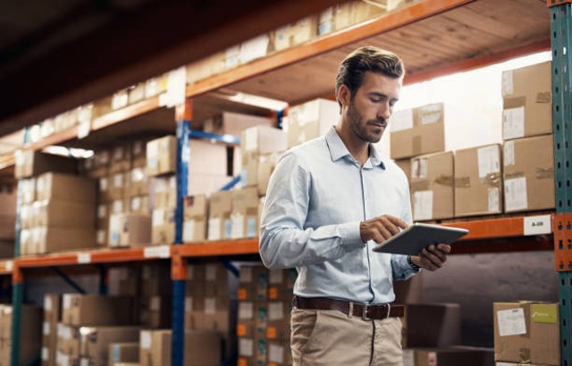 Fungsi Distributor dan Tugasnya. Foto: iStock