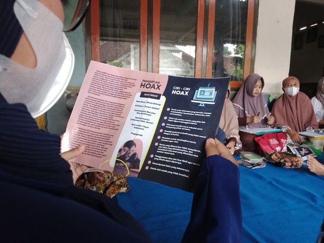 Sumber - Dokumentasi Penulis Kegiatan Sosialisasi Literasi Digital Hoax