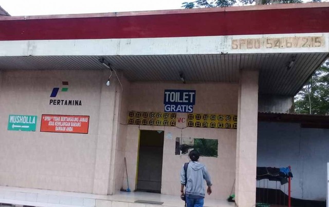 Foto: Penampakan Toilet SPBU di Probolinggo Usai Disidak Menteri Erick Thohir