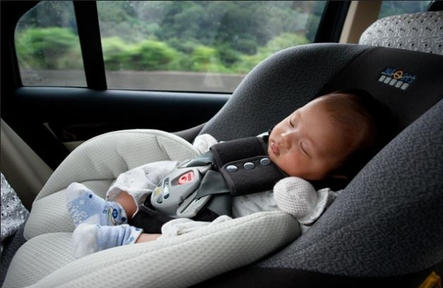 Ilustrasi car seat untuk bayi di bawah 1 juta (Sumber: Freepik)