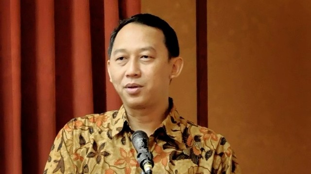 Pengamat Transportasi Universitas Soegijapranata Semarang Djoko Setijowarno. Foto: Facebook/Djoko Setijowarno