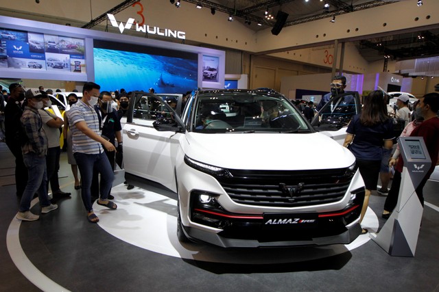 Wuling Almaz di GIIAS 2021. Foto: Dok. Istimewa