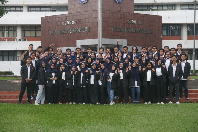 Foto Kabinet (Dokumentasi Pribadi)