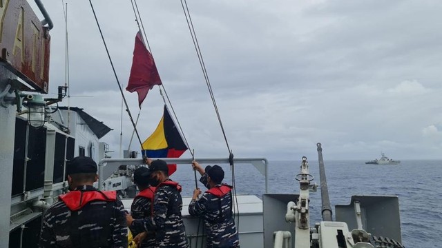 Gugus Tempur Laut (Guspurla) Koarmada I menggelar latihan peperangan laut dalam operasi Siaga tempur laut yang diberi sandi Siaga Segara 21 di Laut Natuna Utara. Foto: Puspen TNI