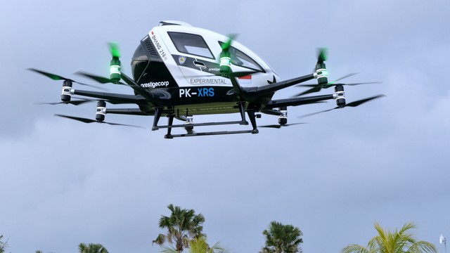 Ilustrasi taksi terbang. Foto: Fikri Yusuf/ANTARA FOTO