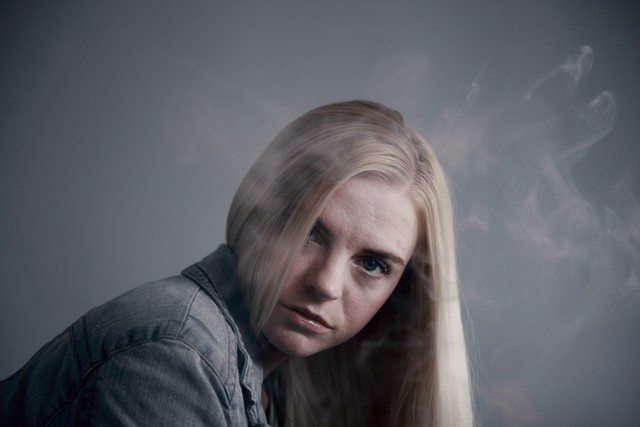 Ilustrasi Wanita yang Disukai Pria Scorpio. Sumber: Unsplash.