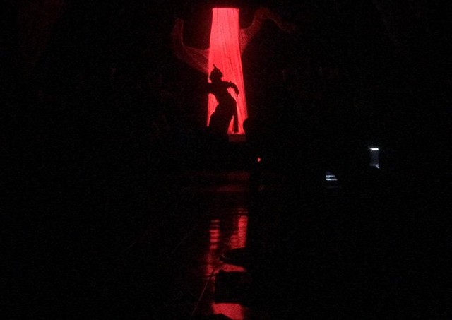 Gambar: Hasil foto pribadi, pementasan Teater pada acara perlombaan Festival Teater Kampus. Jum'at, 1 Oktober 2021, Aula Insan Cita, Ciputat.