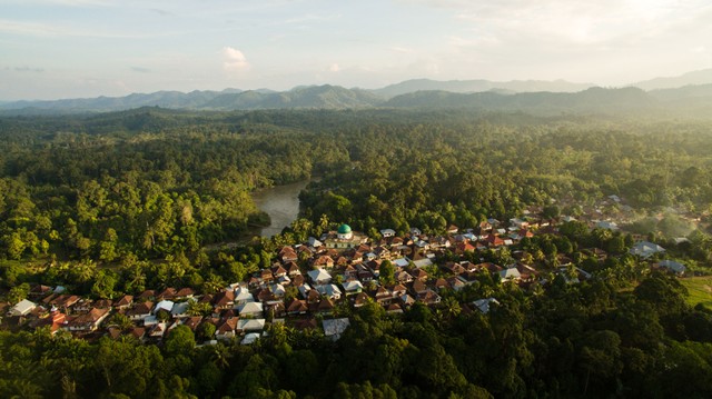 Geopark Merangin Jambi. Foto: Shutter Stock