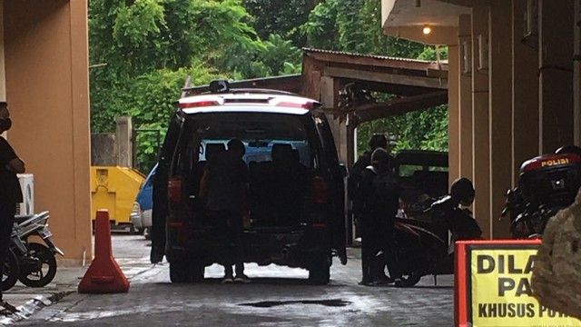 Rombongan yang kawal Siskaeee dari Bandung sampai di Mapolda DIY. Foto: istimewa.