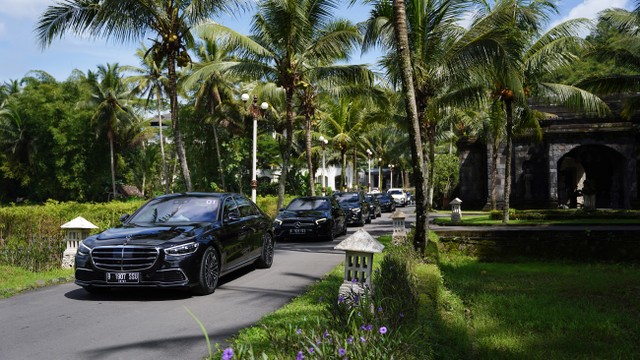 PT Mercedes-Benz Distributor Indonesia menyelenggarakan Media Product Expert Dynamic Drive ke sejumlah daerah di Jawa Tengah untuk merasakan langsung produk terbaru yang diluncurkan tahun ini (1-3/12). Foto: dok. Mercedes-Benz Indonesia