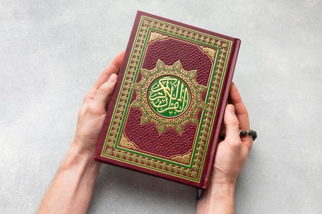 Arti kufur. Foto: Freepik.
