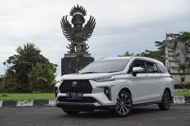 Toyota Veloz generasi kedua. Foto: Gesit Prayogi/kumparan.com