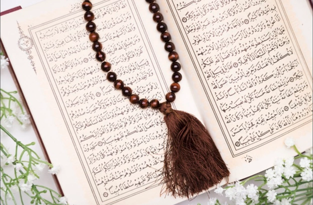Ilustrasi Surat Ar Ra'd ayat 11. Foto: freepik.com