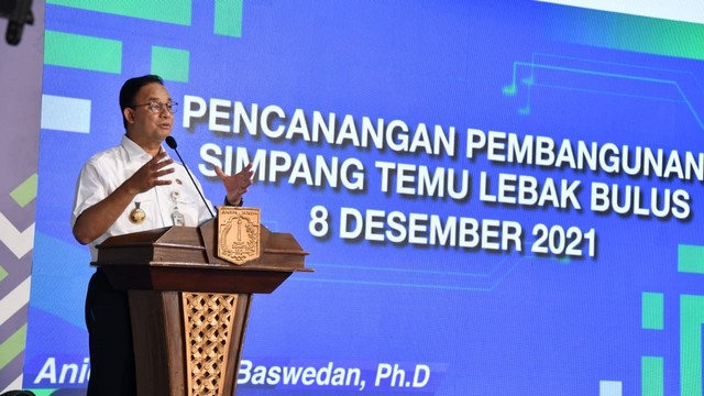 Gubernur DKI Jakarta Anies Baswedan dalam pencanangan pembangunan simpang temu di Lebak Bulus, Jakarta Selatan. Foto: Pemprov DKI Jakarta