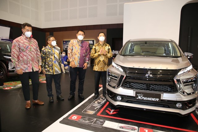 Peluncuran Mitsubishi Xpander facelift di GIIAS SUrabaya 2021. Foto: Muhammad Haldin Fadhila/kumparan