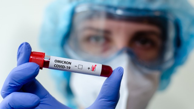 Ilustrasi virus corona Omicron.
 Foto: Shutterstock