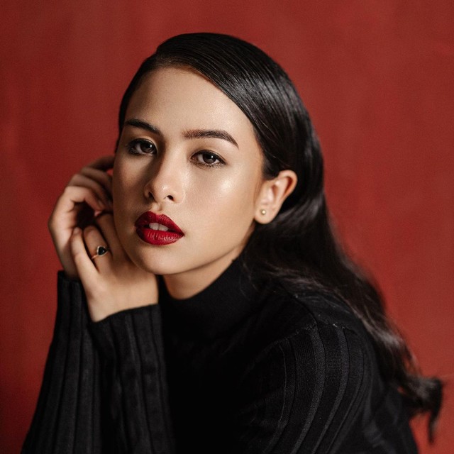 Maudy Ayunda. Foto: Instagram/maudyayunda