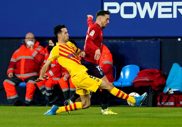 Pertandingan antara Osasuna vs Barcelona di El Sadar Stadium, Pamplona, Spanyol. Foto: Vincent West/Reuters