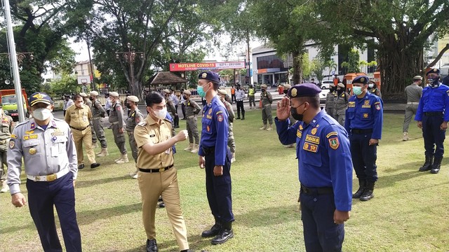 Wali Kota Solo saat apel siaga jelang libur Natal dan Tahun Baru