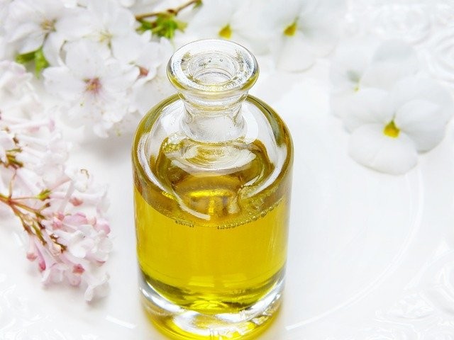 Cara beli minyak goreng langsung dari pabrik. Sumber: pixabay.com