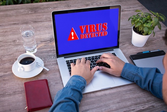 Ilustrasi cara memperbaiki flashdisk yang terkena virus shortcut. Foto: pixabay