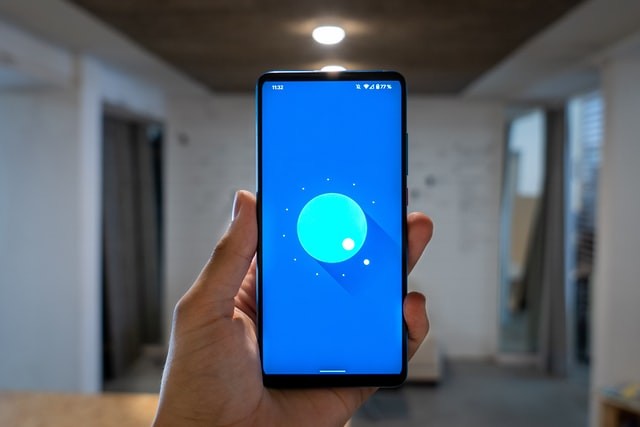 Cara menghidupkan HP Xiaomi yang mati total. Sumber: unsplash.com