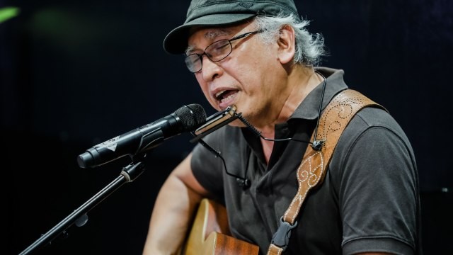 Lagu dan chord Patah - Iwan Fals ft. Enda Ungu. Foto: Khas Studio