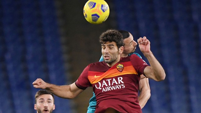 Pertandingan AS Roma vs AC Milan di Stadio Olimpico, Roma, Italia, Minggu (28/2).Foto: Pool via REUTERS