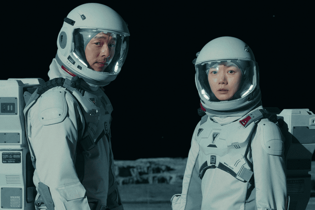 Pemain The Silent Sea Foto: Soompi