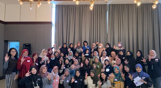 Komunitas TDA Perempuan Surabaya menggelar Workshop Lite Series. dok