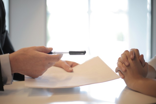 Ilustrasi membuat addendum. Foto: Pexels.com