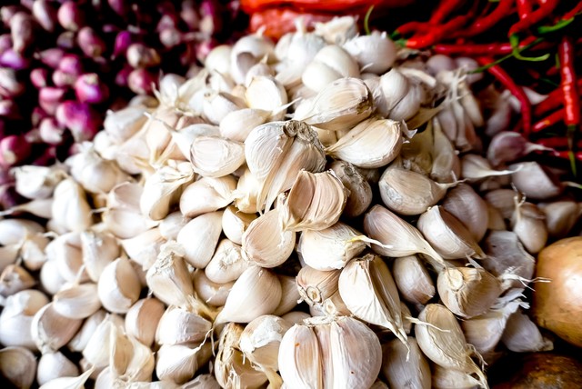 Bawang putih. Foto: Iqbal Firdaus/kumparan