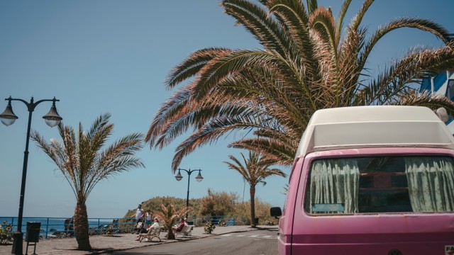 Photo by <a href="https://unsplash.com/@aples?utm_source=unsplash&utm_medium=referral&utm_content=creditCopyText">Alex Plesovskich</a> on <a href="https://unsplash.com/s/photos/pink-bus?utm_source=unsplash&utm_medium=referral&utm_content=creditCopyText">Unsplash</a>