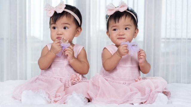 Ilustrasi mimpi punya anak kembar. Foto: Shutterstock