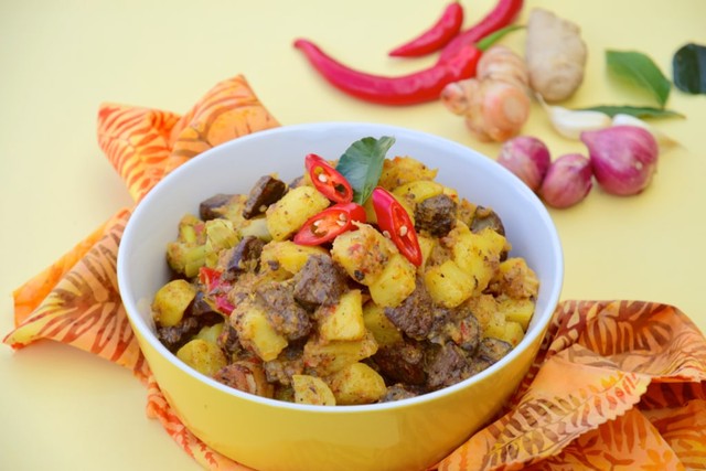 Ilustrasi Sambal Goreng Kentang Ati. Foto: Shutterstock
