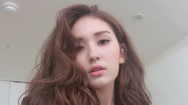 Jeon Somi. Foto: Instagram @/somsomi0309