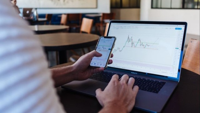 Ilustrasi Melonjaknya Permintaan Investasi Bagi Generasi Milenial Foto: Dok.Shutterstock