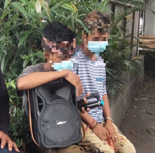 Salah-satu pengamen jalanan di Denpasar, Bali - IST