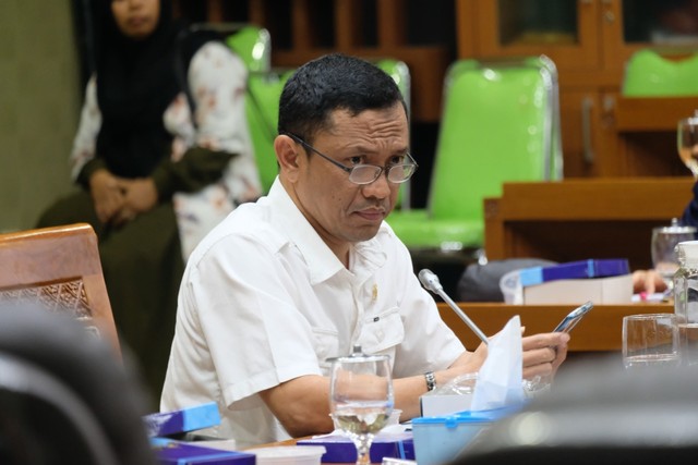 Anggota Komisi IX DPR Fraksi PDIP, Rahmad Handoyo. Foto: Dok. Priadi/Rahmad Handoyo