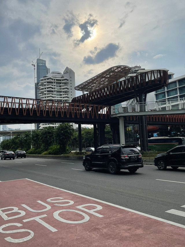 Menjadi Turis 'Norak' di Jakarta