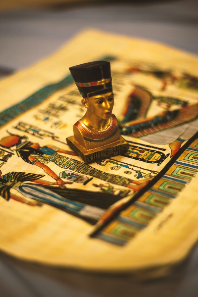 Ilustrasi contoh syirik akbar. Foto: Unsplash. 