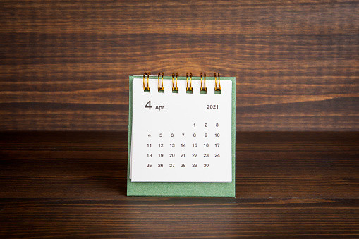 kalender Jawa April. Foto. dok. tumsasedgars di Unsplash