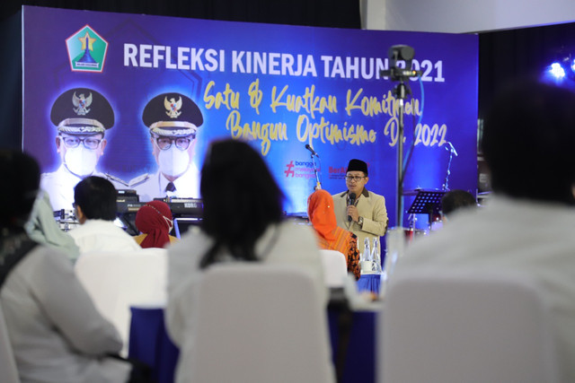 Wali Kota Malang, Sutiaji memberikan arahan dalam kegiatan Refleksi Kinerja 2021 dan Outlook 2022 di Gedung Islamic Center. Foto: dok
