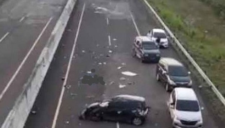 Kondisi kecelakaan korban di Tol Palembang-Kayu Agung. Ffoto: Istimewa