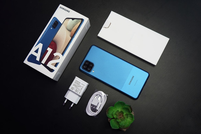 Ilustrasi Cara Screenshot Samsung A12 dengan Mudah dan Praktis. Sumber: unsplash.com/Anh Nhat