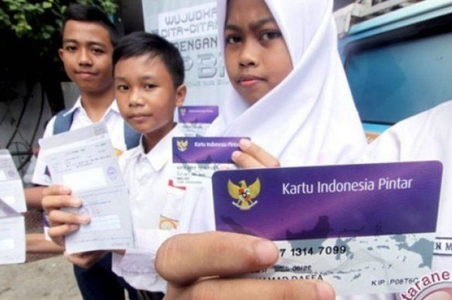 Ilustrasi siswa penerima KIP. Foto: Laman Resmi Pemerintah Desa Rensing.