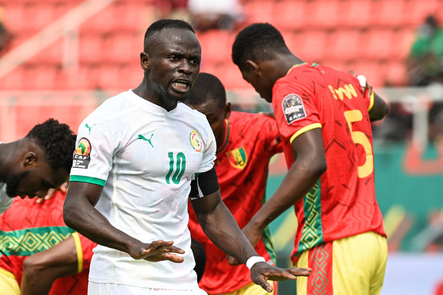 Pemain Senegal Sadio Mane saat melawan Guinea pada pertandingan Grup B Piala Afrika di Stade de Kouekong di Bafoussam, Kamreun. Foto: Pius Utomi EKPEI / AFP